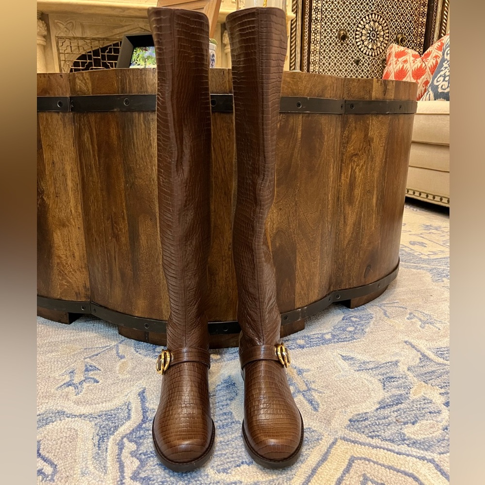 NEW Stuart Weitzman Siella Boot size 5